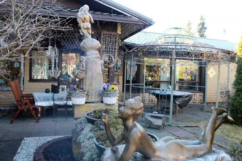 Matti Luostarinen. Cluster art garden. Finland's big year - Suomi 100.