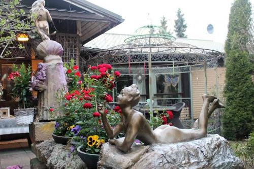 Matti Luostarinen. Cluster art garden 2017. Suomi 100