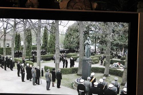 Matti Luostarinen. Cluster art. Mauno Koivisto 1923-2017. President of Finland