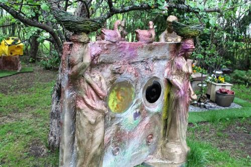 Matti Luostarinen. Cluster art garden. Suomi 100