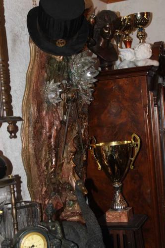 Matti Luostarinen. Cluster art, Art of Clusters. See: Matti Luostarinen:The manifest of Cluster art and art of clusters.