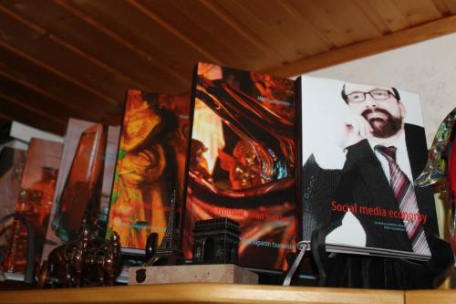 Matti Luostarinen. Cluster art. Novels in 2010-2019