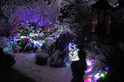 Matti Luostarinen. Cluster art, art of clusters. Merry Christmas and happy new year 2020.