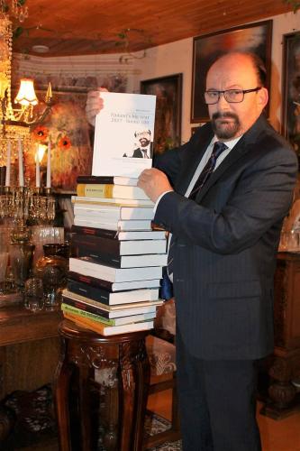 Matti Luostarinen. Cluster art. Finland's big year 2017 - Suomi 100. 100 short essays on the 100 selected works. Sata esseetä sadasta teoksesta.