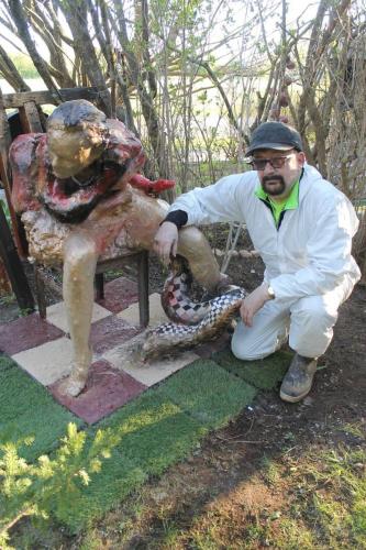 Matti Luostarinen. Cluster art and Art of Clusters. Hybrid society and Corona Pandemia.