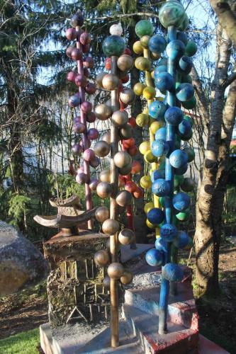 Matti Luostarinen. Cluster art. Art of Clusters. The Garden of Cluster art. The Manifest of Cluster art and art of Clusters.