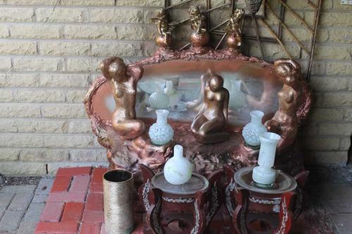 Matti Luostarinen. Cluster art. The Garden of Cluster art. (see The Manifest of Cluster art and Art of Clusters)