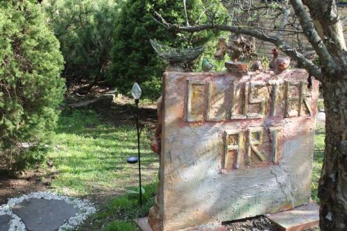 Matti Luostarinen. Cluster art, Art of Clusters (manifest in 2000). The Garden of Cluster art.