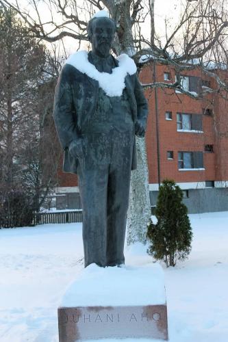 Matti Luostarinen, Cluster art, Juhani Aho, Iisalmi