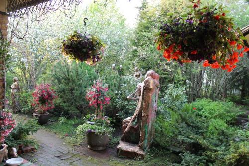 Matti Luostarinen. Cluster art. Art of Clusters. Cluster Garden.