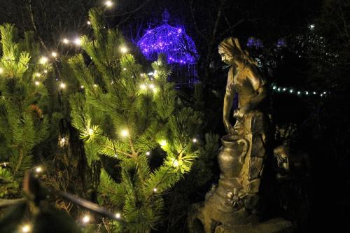 Matti Luostarinen, Cluster art, Finland 100 years, Merry Christmas