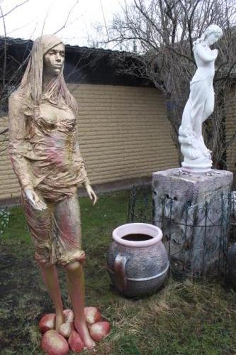 Matti Luostarinen. Cluster art garden 2021. 